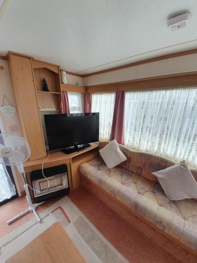 Fantasy Island 6 Berth 576 Hotel อินโกลด์เมลส์ ภายนอก รูปภาพ