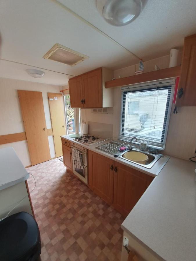 Fantasy Island 6 Berth 576 Hotel อินโกลด์เมลส์ ภายนอก รูปภาพ